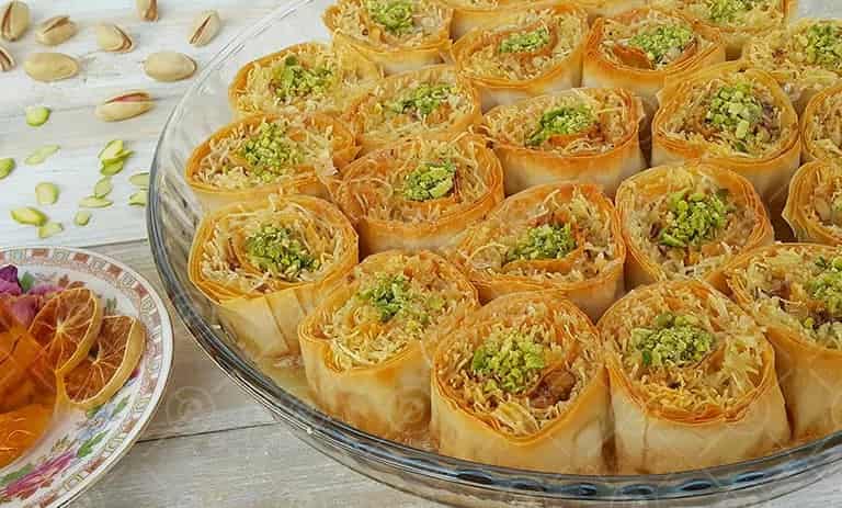 تصویر 4 از باقلوا استانبولی با لایه‌ های ترد و مغز تازه پسته